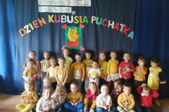 Dzień Kubusia Puchatka - gr. "Słoneczka" i "Motylki" (Koryznowej, 2021)