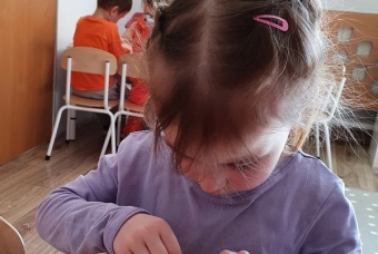 18