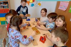 Dzień Matematyki w gr. Wiewiórki (Owocowa, 2022)