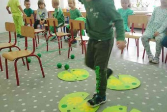 09
