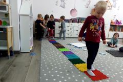 Międzynarodowy Dzień Puzzli w grupie "Misie" i "Króliczki" (Turka, 2022)