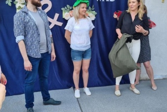 29