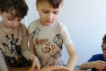 25