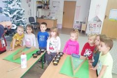 Zabawy sensoryczne w grupie Misie (Turka, 2021)