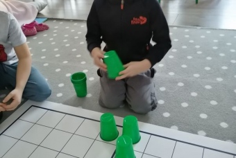 25