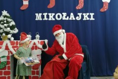 Zdjęcie z Mikołajem gr. Misie (Turka, 2020)