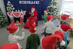 Zdjęcie z Mikołajem gr. Tygrysy (Turka, 2020)