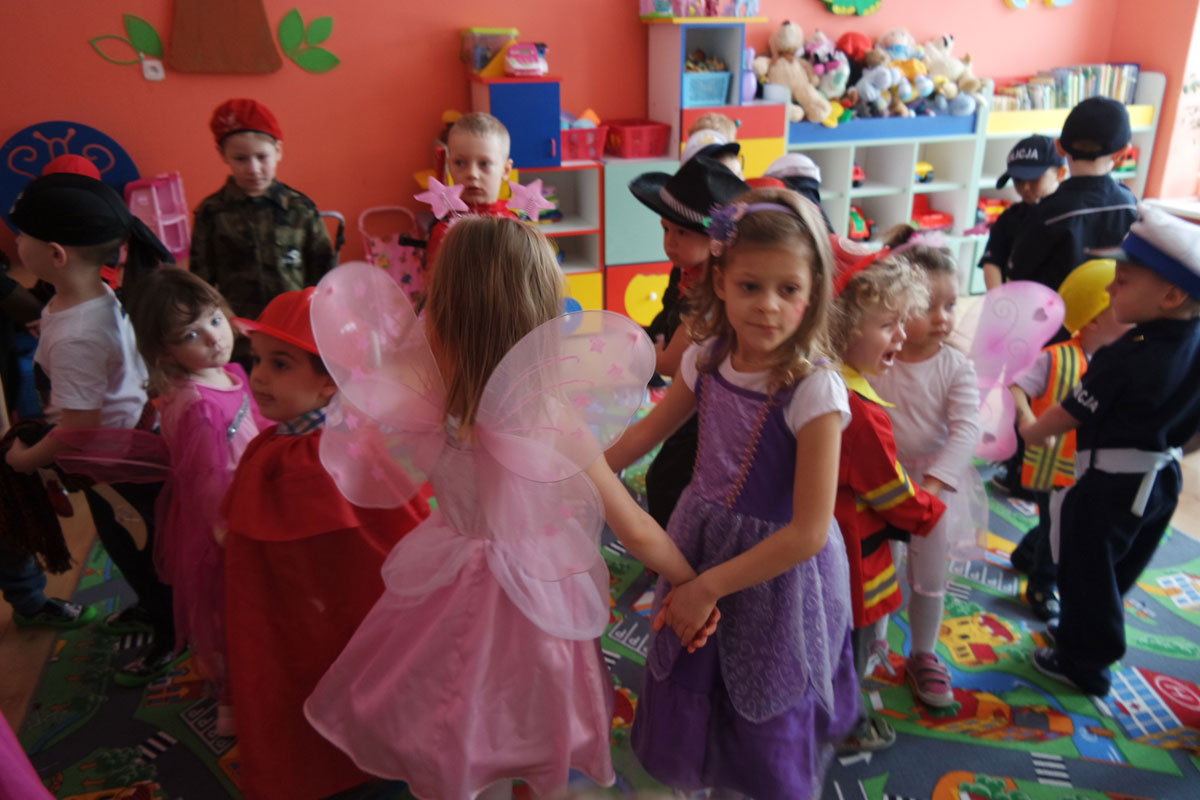 Walentynkowy bal karnawałowy