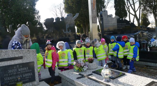 Wyjście na cmentarz