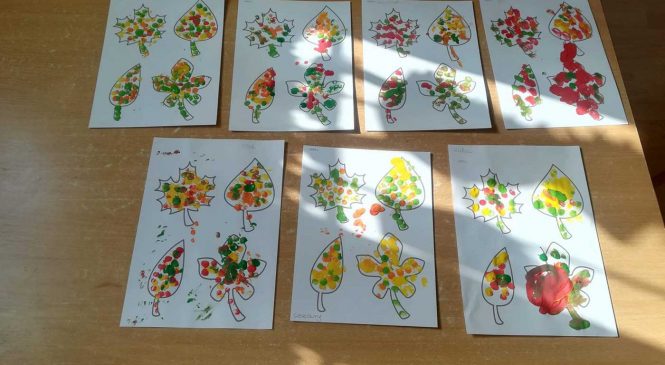 Jesienne listki w wykonaniu gr. „Żabki”