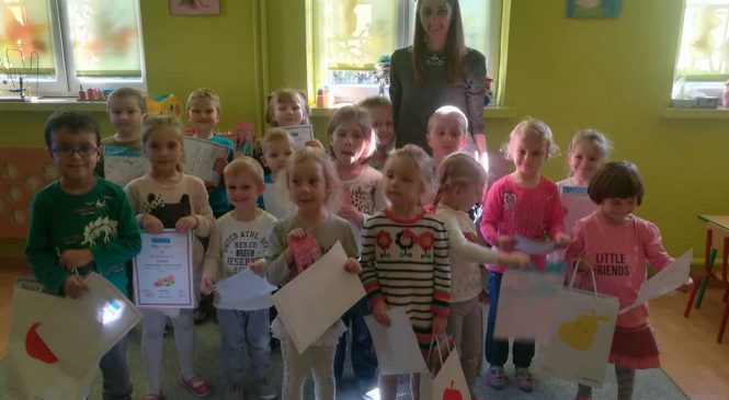 Witaminki jemy więc zdrowi będziemy