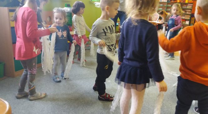 Tak nam razem zima gra