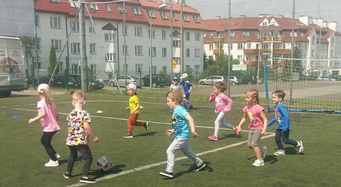 Zajęcia ruchowe z Football Academy
