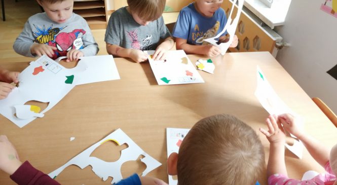 Jesienne drzewo – grupa „Żabki”