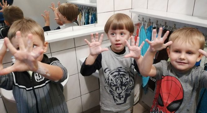 Światowy Dzień Mycia Rąk – „Żabki”