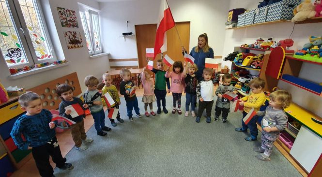 Mazurek Dąbrowskiego o 11:11