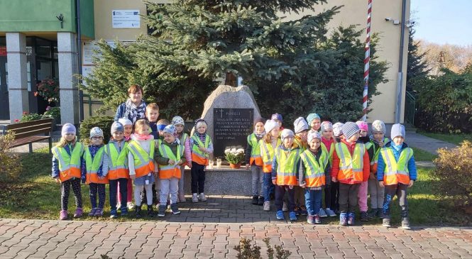 Nasz udział w akcji MEN – „Szkoła pamięta” – grupa „Tygrysy”