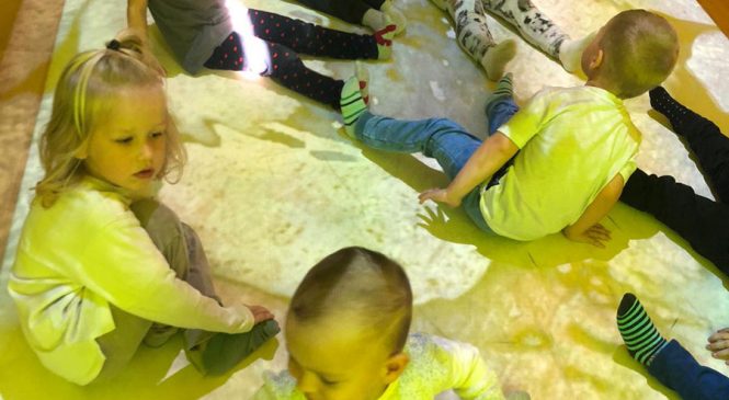 Zabawy na magicznym dywanie – gr. „Słoneczka”