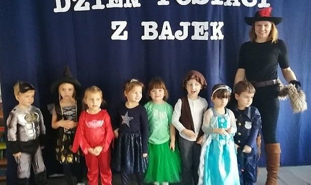 Dzień postaci z bajek w grupach Misie i Żabki