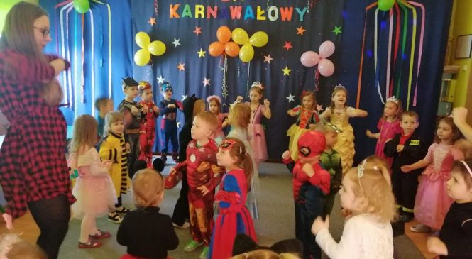 Bal Karnawałowy – gr. Słoneczka i Motylki