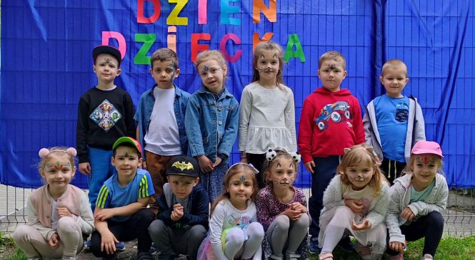 Dzień Dziecka gr. „Słoneczka” i „Motylki” ☀️🦋👧🏻🧒🎈