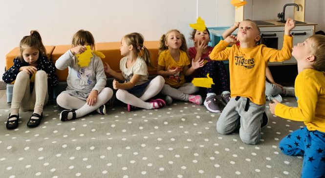 „Idzie jesień… przez las, park”