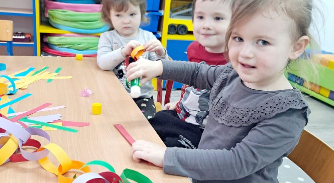 Łańcuch na choinkę – gr. „Króliczki”