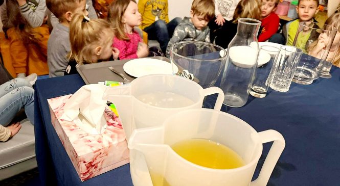 „Króliczki”, „Misie”, „Żabki” i „Tygrysy” eksperymentują 😉