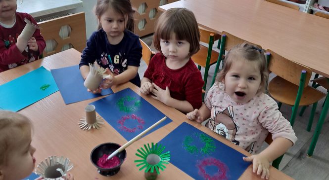 Szczęśliwego Nowego Roku. Grupy „Misie” i „Króliczki”