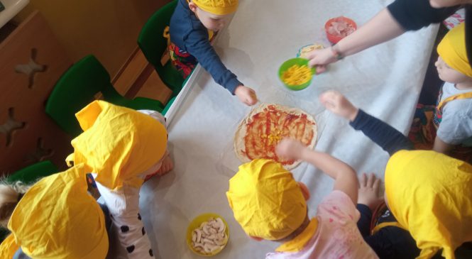 Dzień Pizzy w grupie Słoneczka