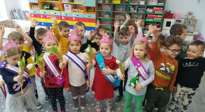 Święto dziewczynek w Żabkach 🌹