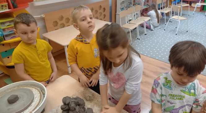 Warsztaty garncarskie w gr. Wiewiórki 🐿🐿🐿