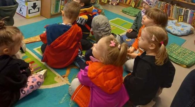 Wyjście do biblioteki – grupa „Misie” 🐻📚
