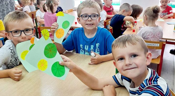 Wakacyjne prace plastyczne w „Krasnalu” 🌞🍹🦋