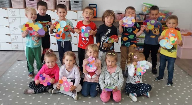 Dzień Kropki w grupie „Żabek”