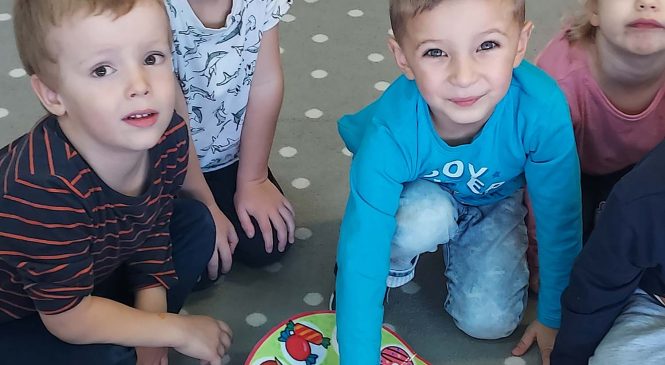 Piramida Zdrowego Żywienia w Żabkach