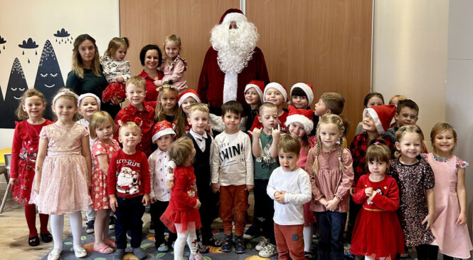 Święty Mikołaj odwiedził przedszkole